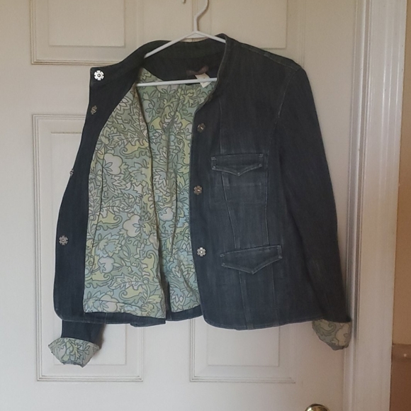 Jean Jacket - Picture 2 of 5